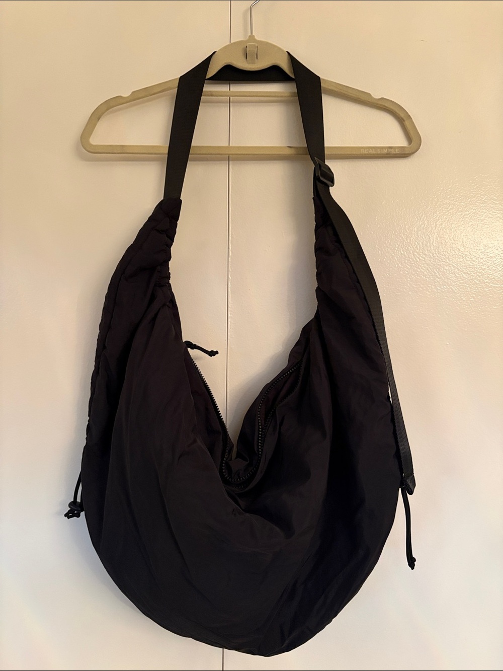 Black Women’s Hobo Shoulder Bag - Brand - Old Navy